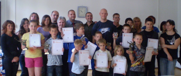 Szezonz�r� �nneps�g 2008-2009