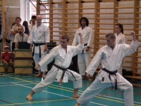 Bemutat� a 18. ker�leti Piros Iskol�ban