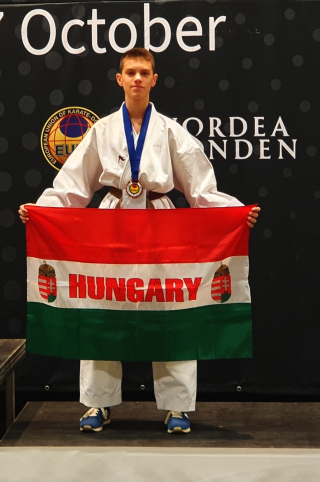Dodok M�t� - kata Eur�pa-bajnoki bronz�rmes �s kumite -55 kg Eur�pa-bajnoki 5. helyezett