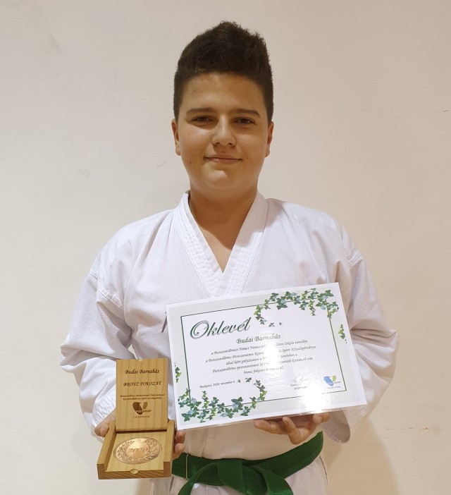 Budai Barnab�s - J� tanul�, j� sportol�